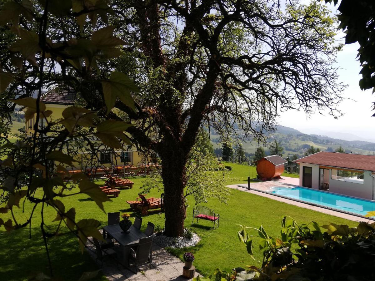 Hochleben-Chalets Am Erlebnisbauernhof Steinerhof Liebenfels Exteriör bild